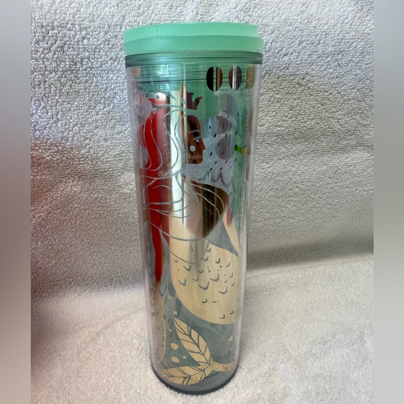 Set of 7 Starbucks cups and a keychain - Picture 5 of 10